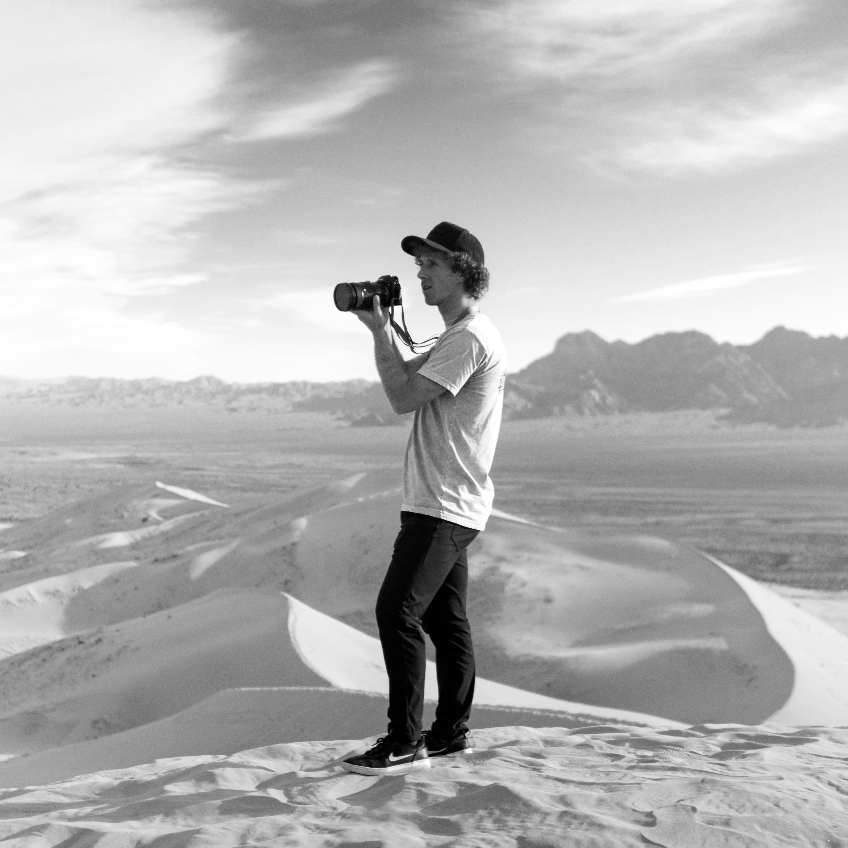 Meet the Artist Jeremy Midnight Station Gallery