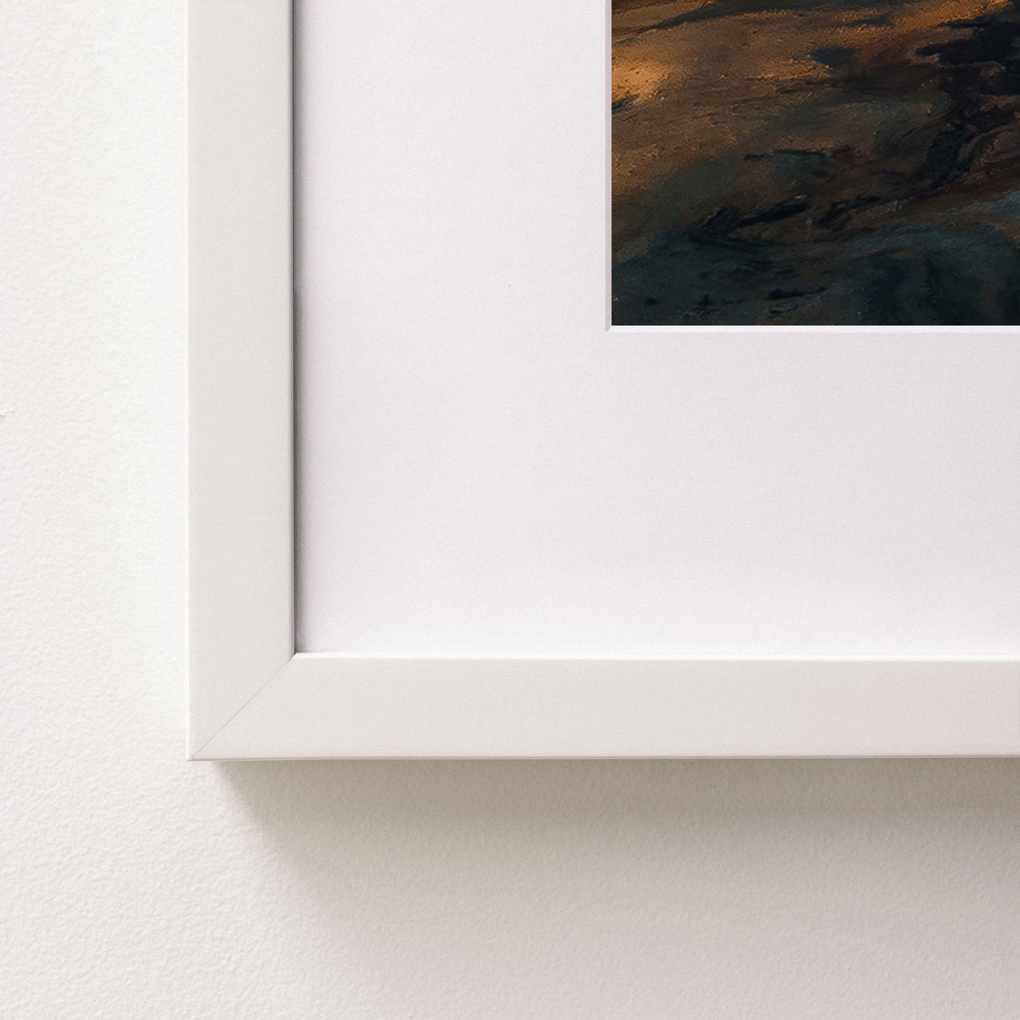 white~Medium