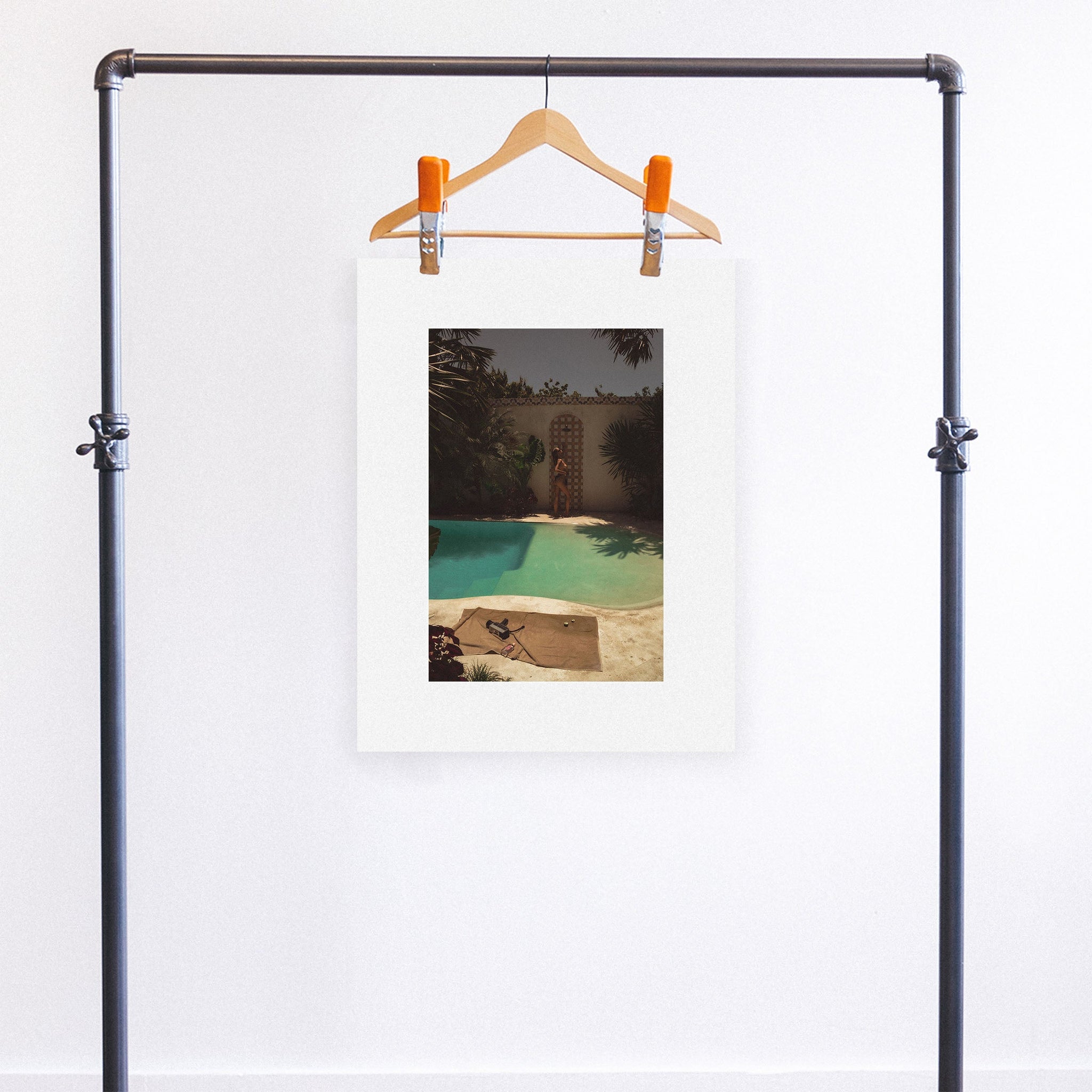 no frame~Medium