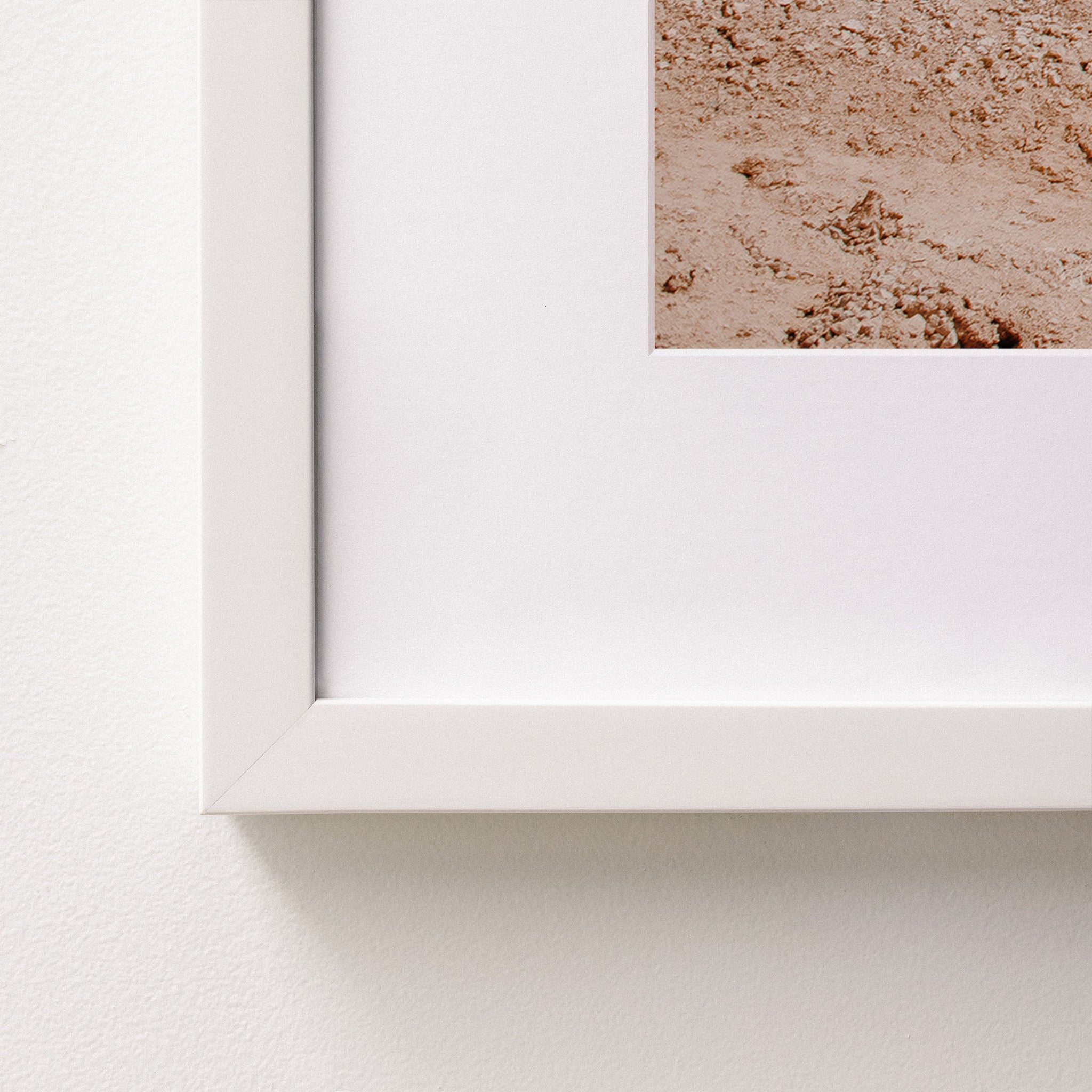 white~Medium