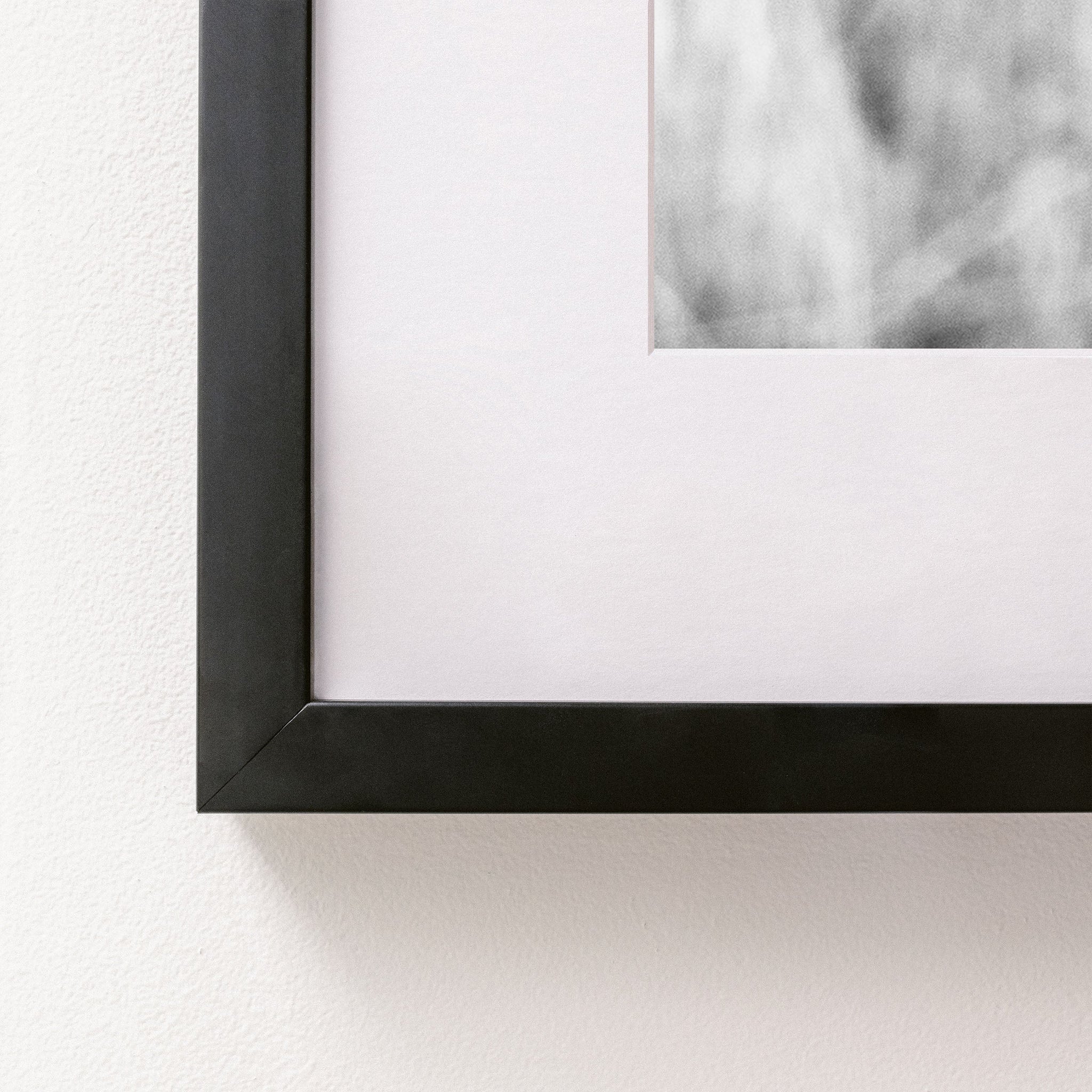 black~Medium