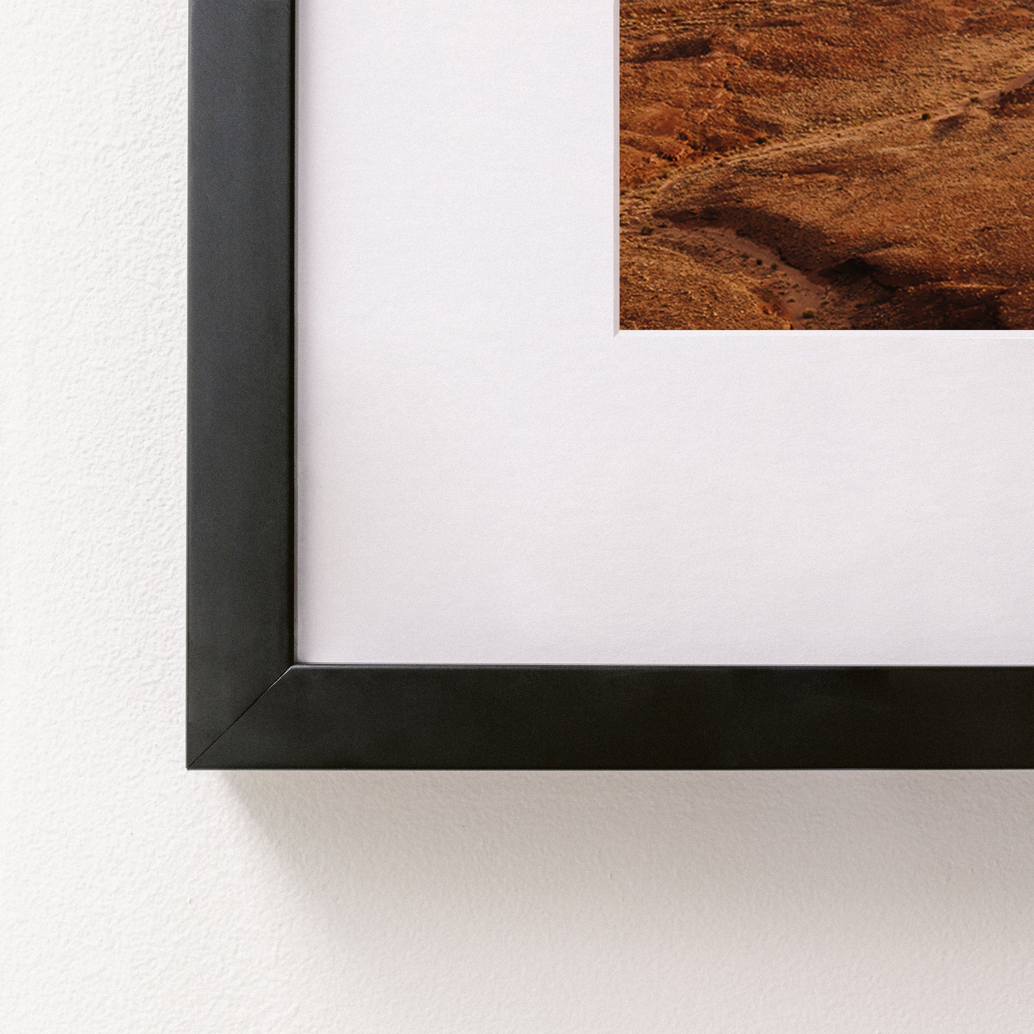 black~Medium