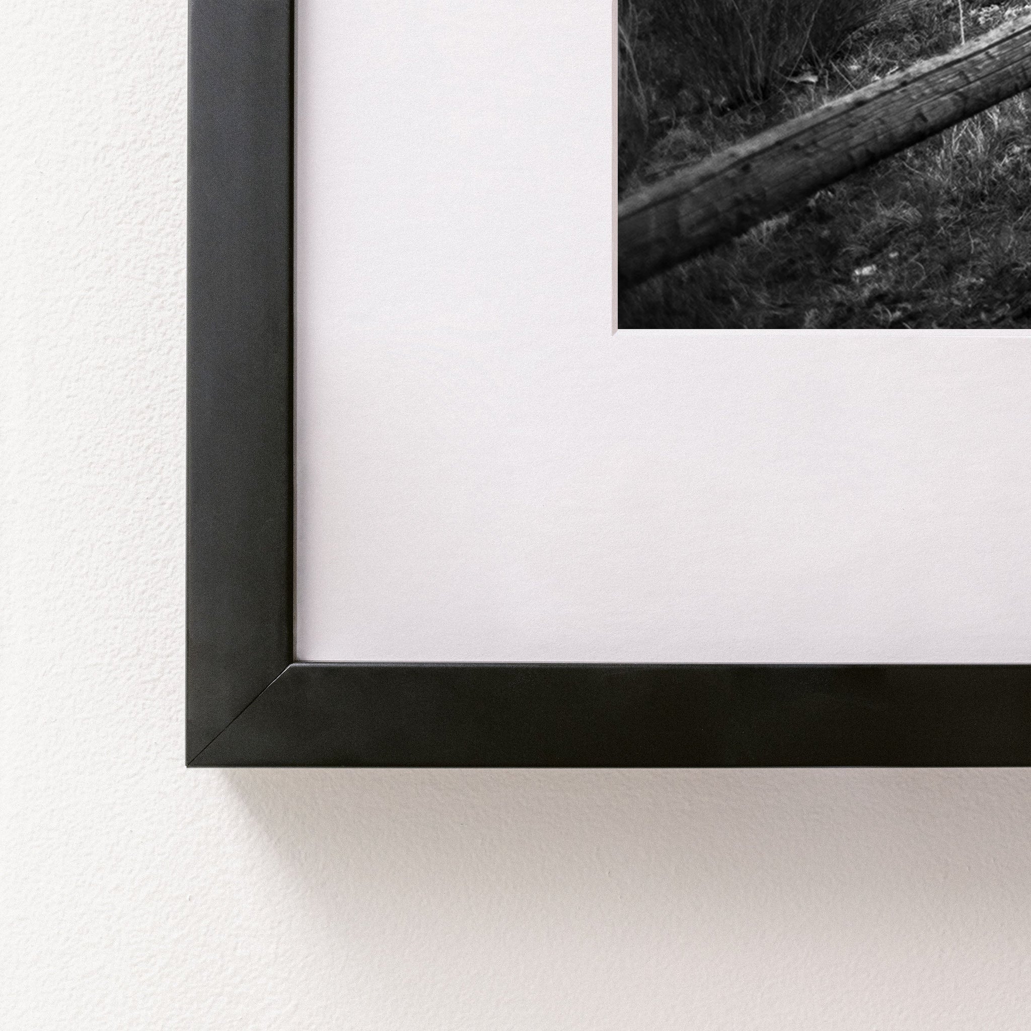 black~Medium