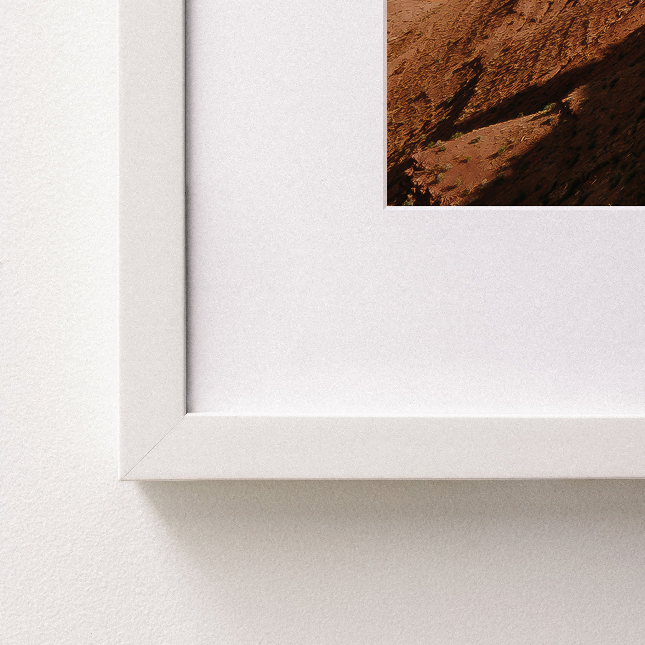 white~Medium