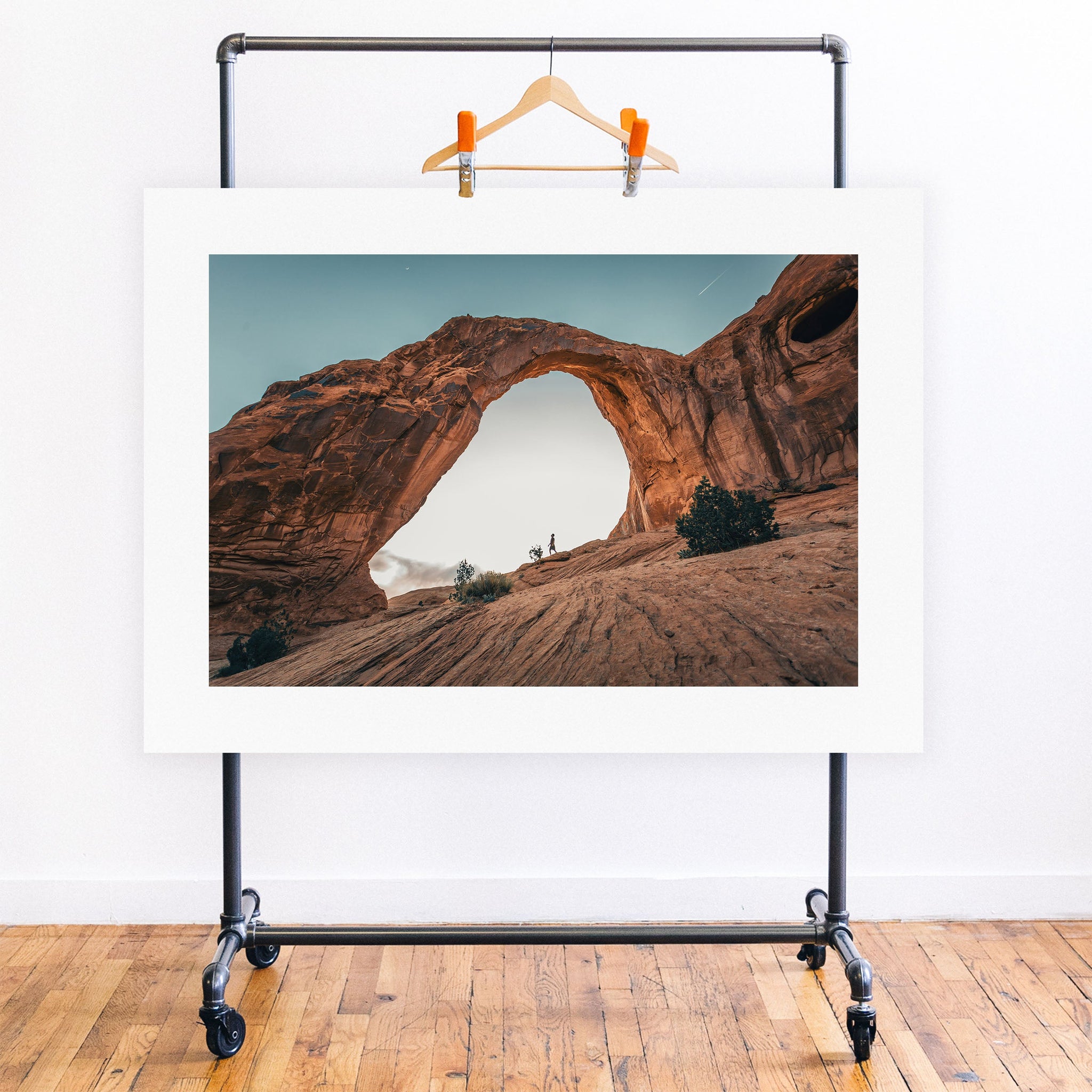 no frame~Executive