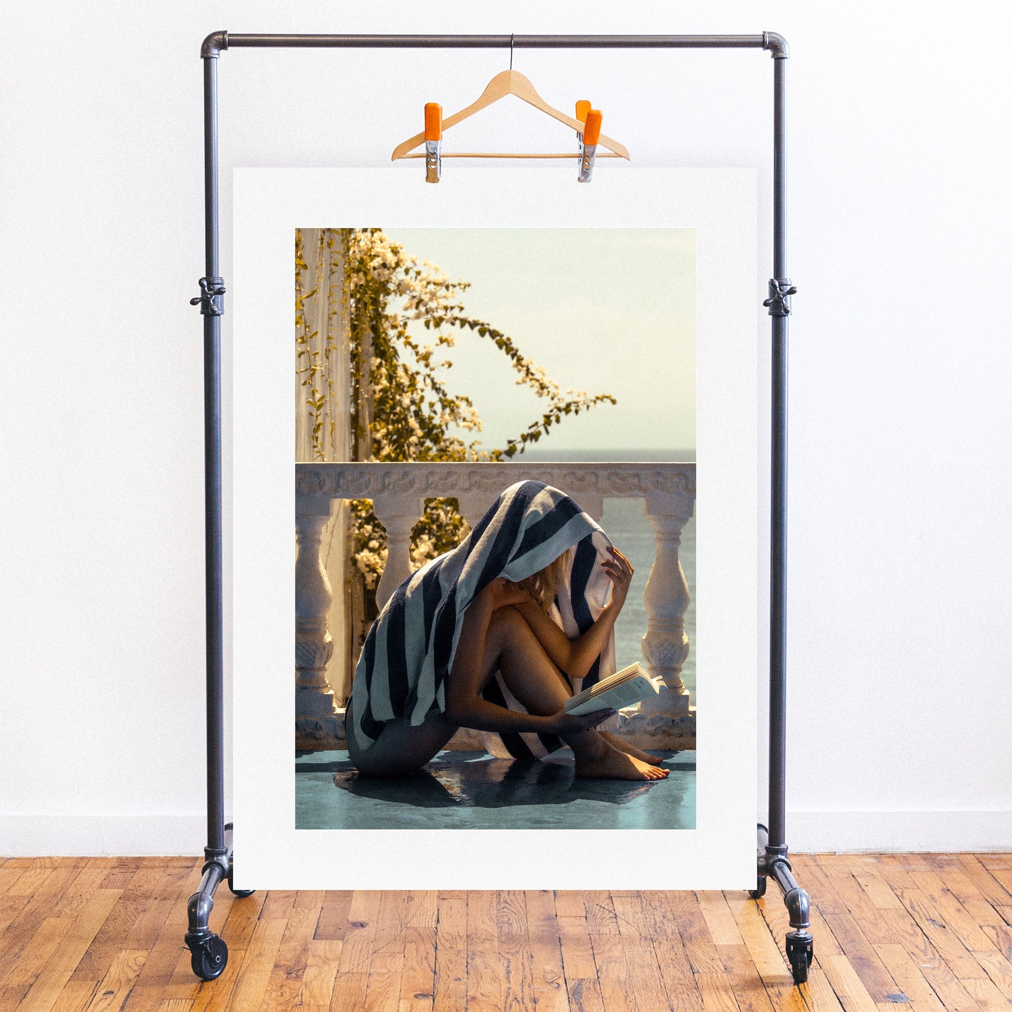 no frame~Executive