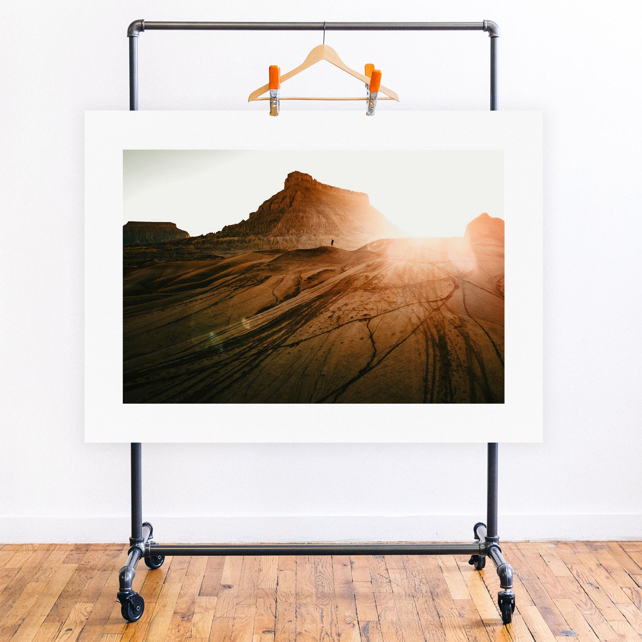 no frame~Executive
