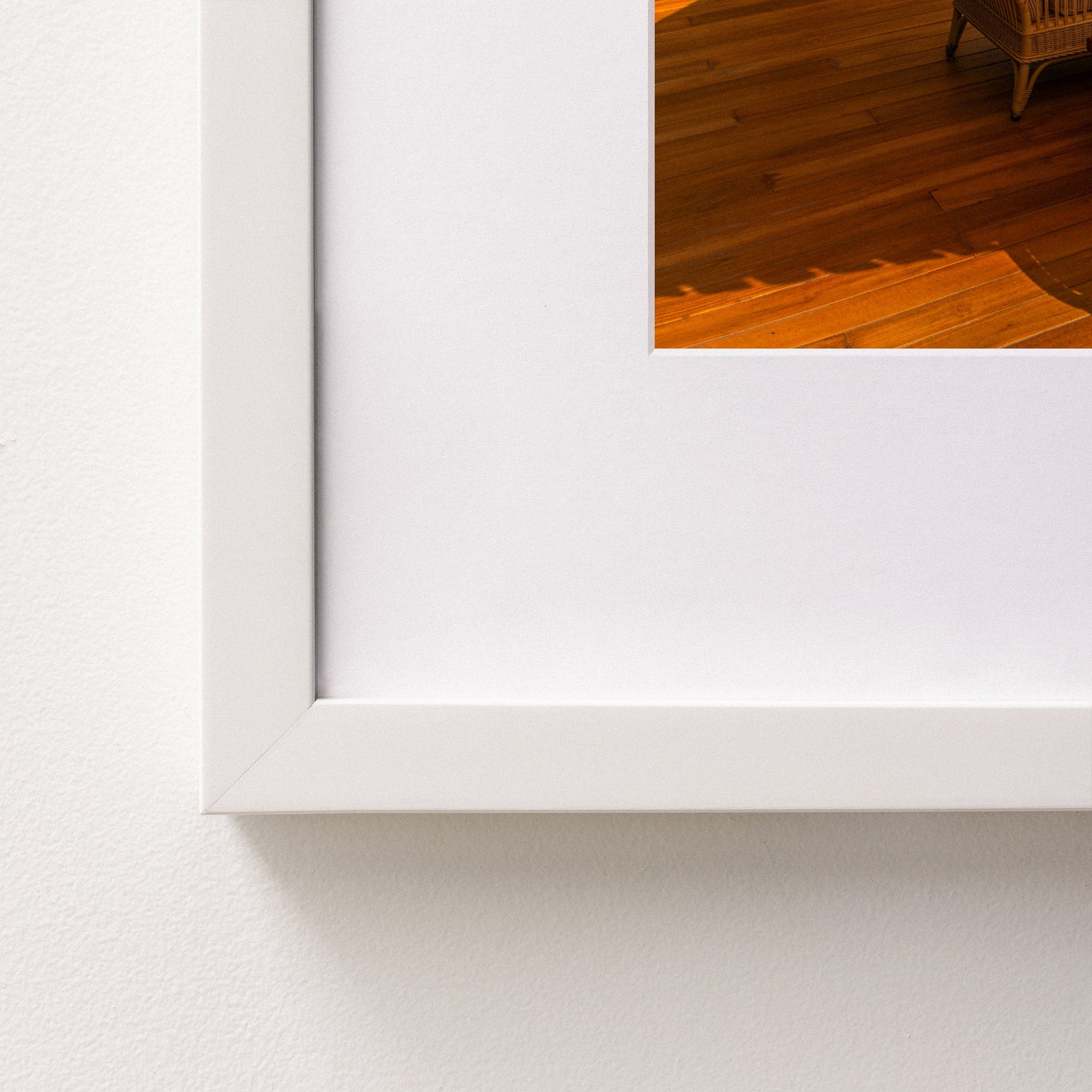 white~Medium
