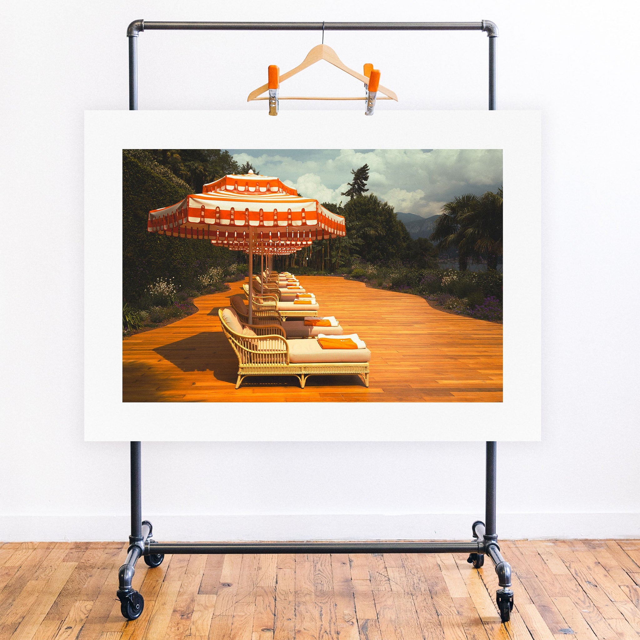 no frame~Executive