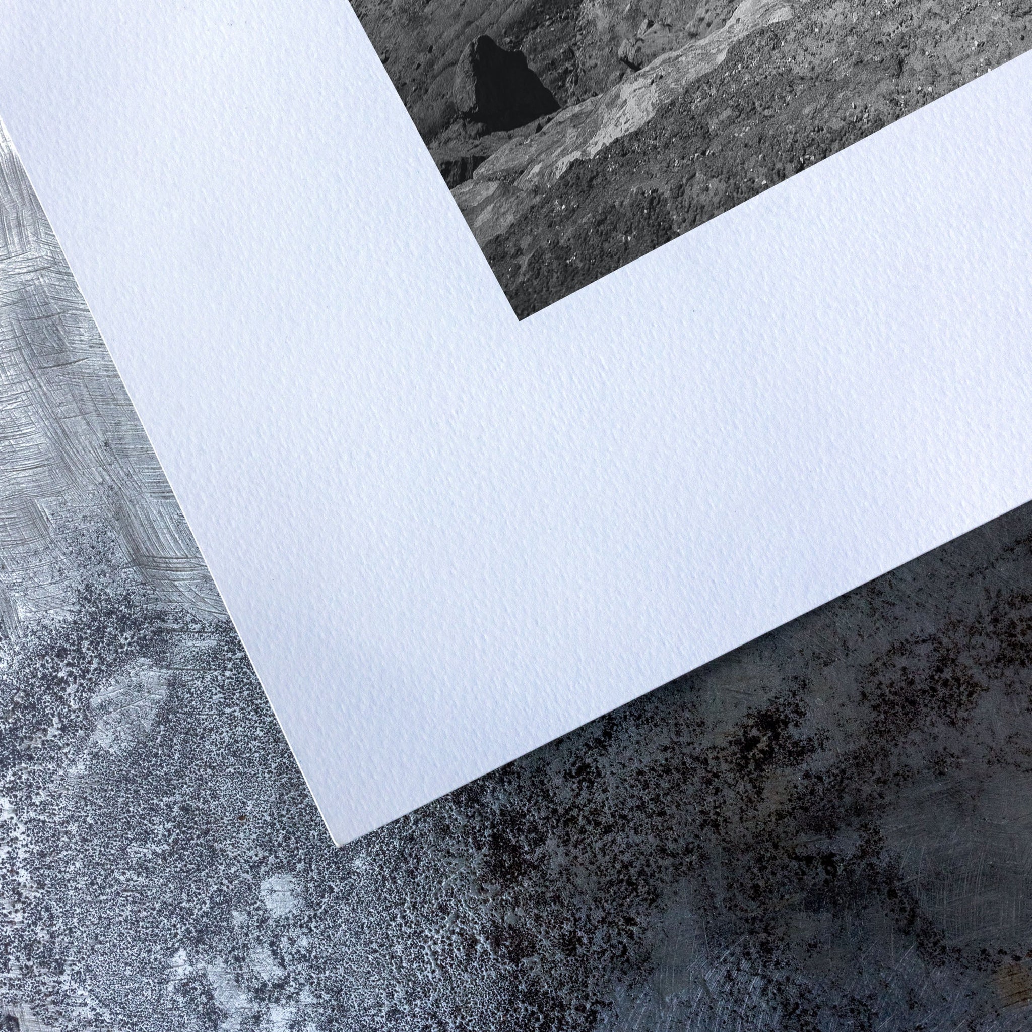 no frame~Medium