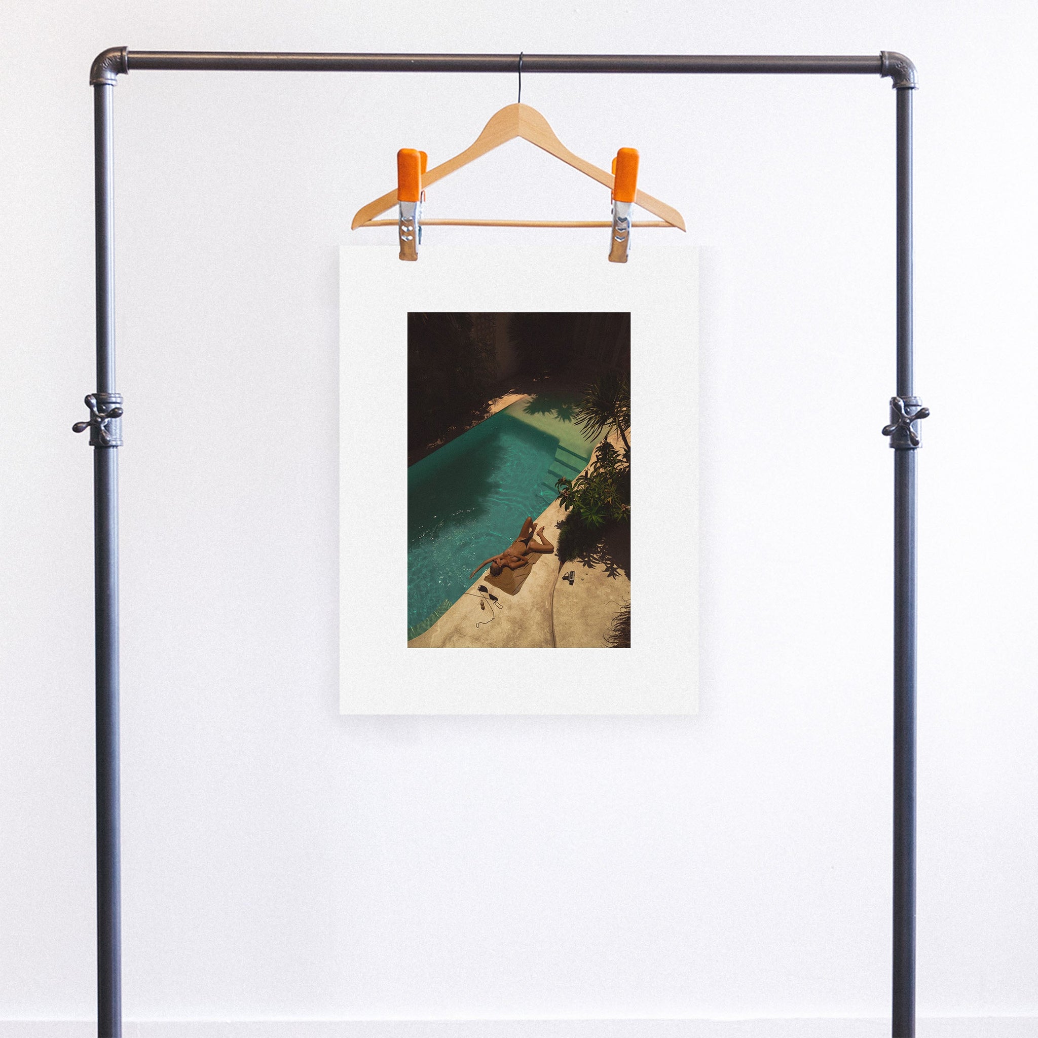no frame~Medium