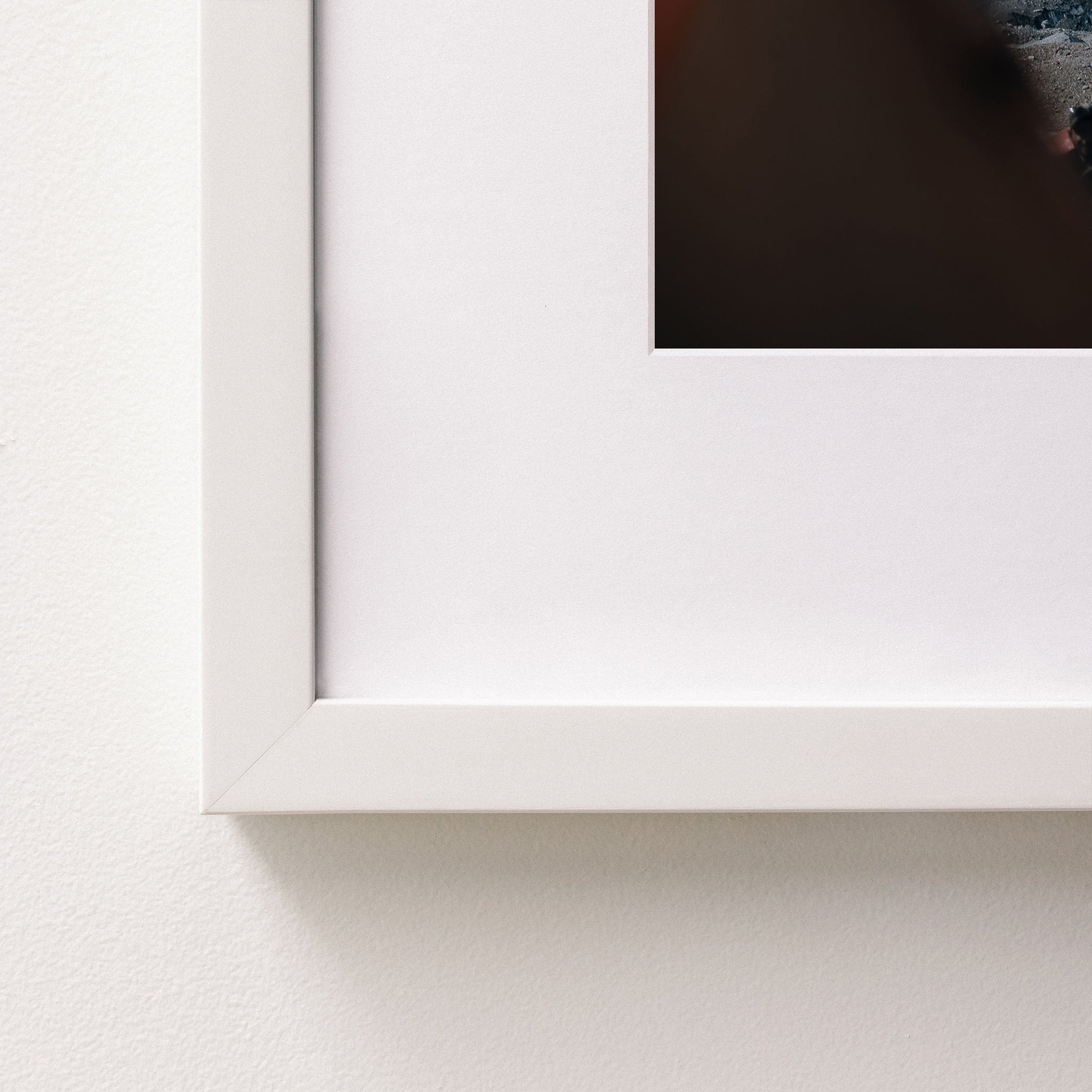 white~Medium