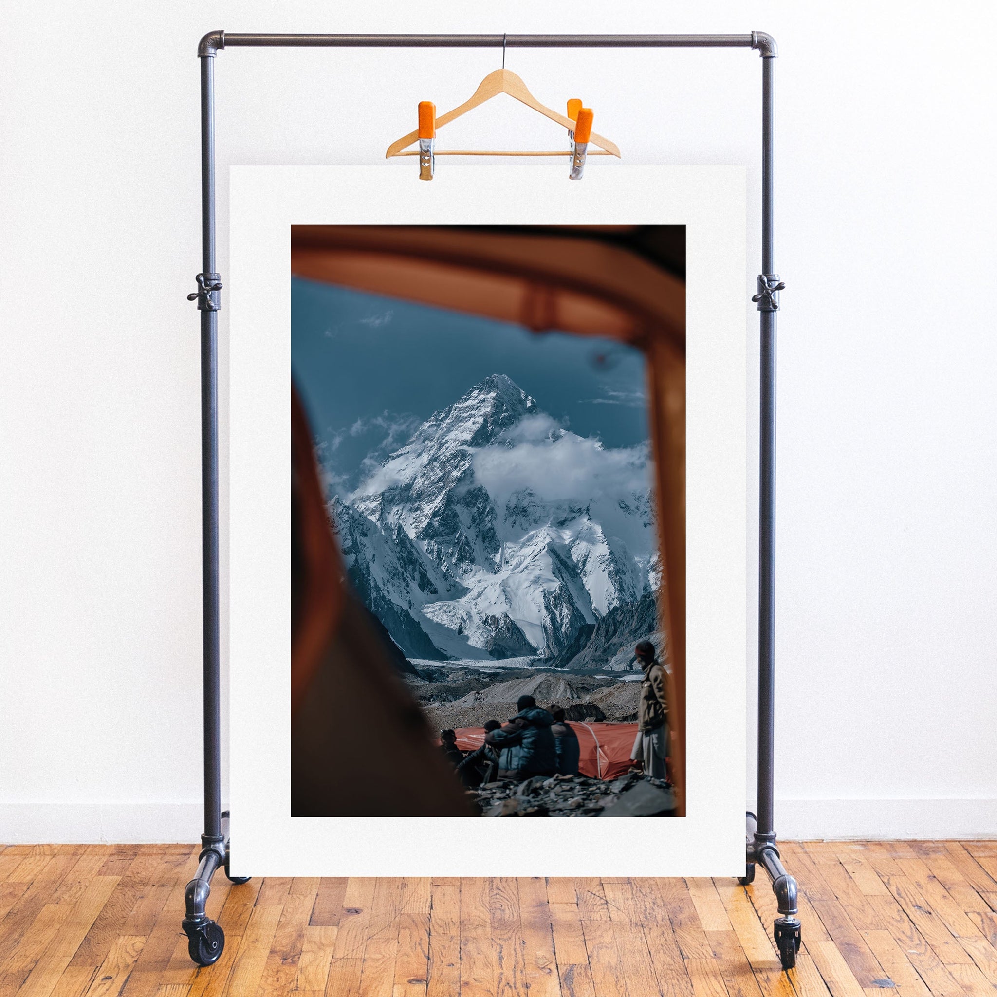 no frame~Executive