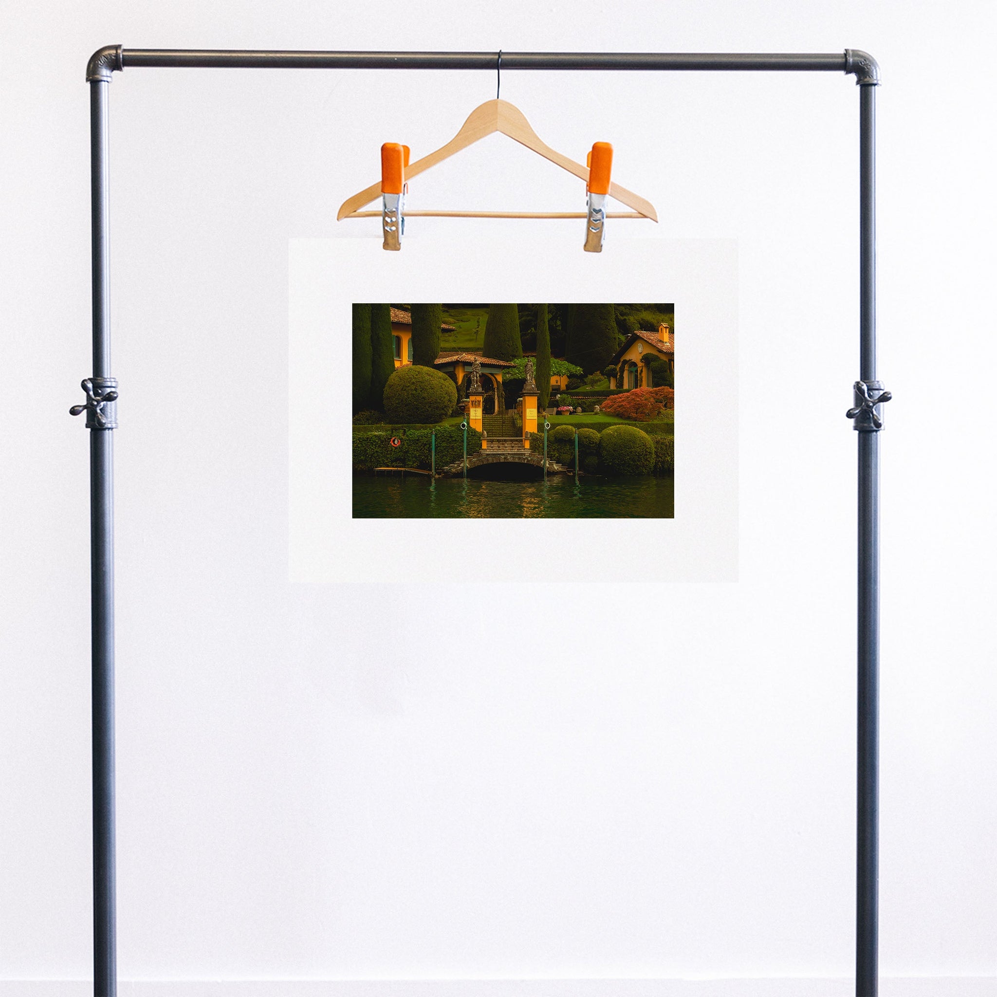 no frame~Medium