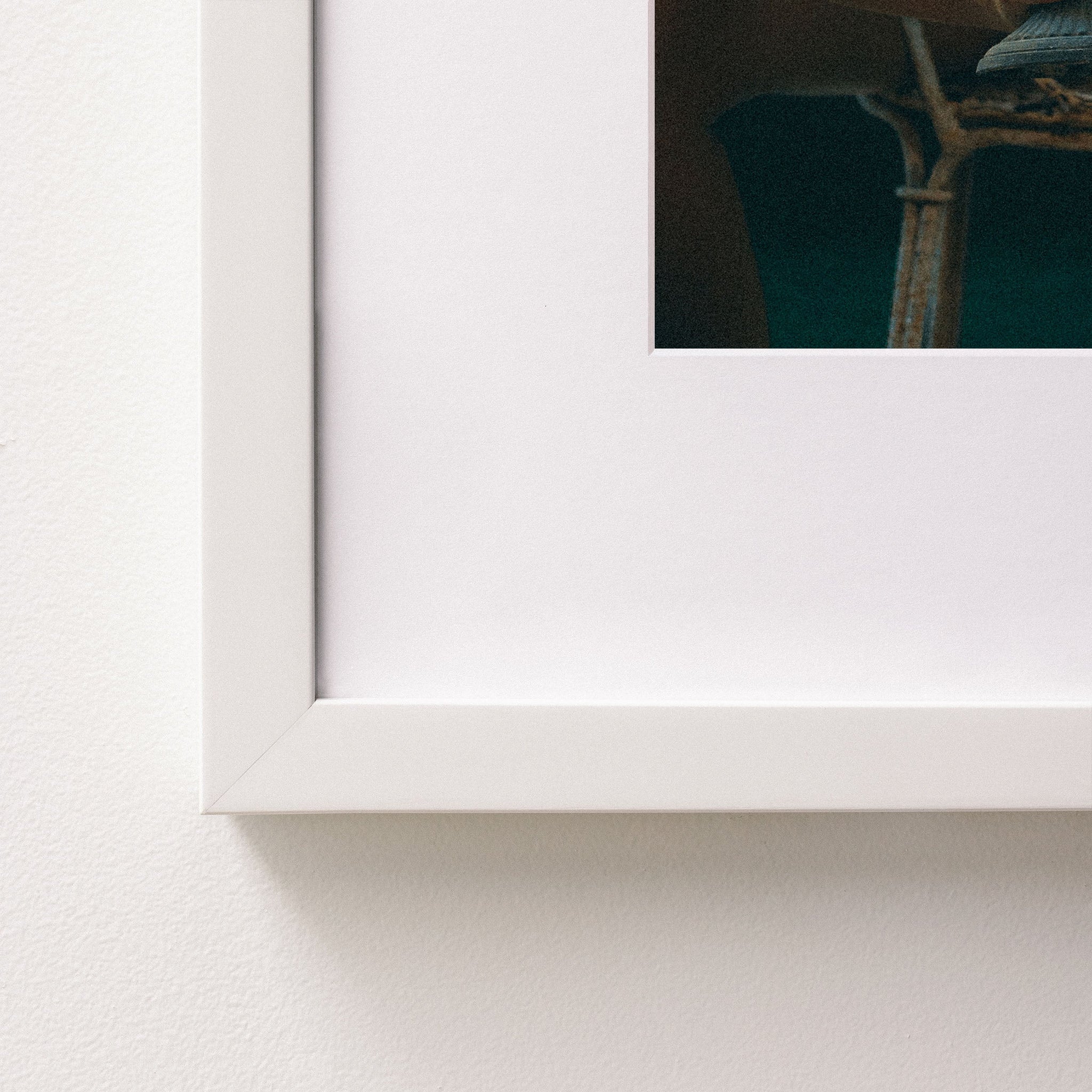 white~Medium
