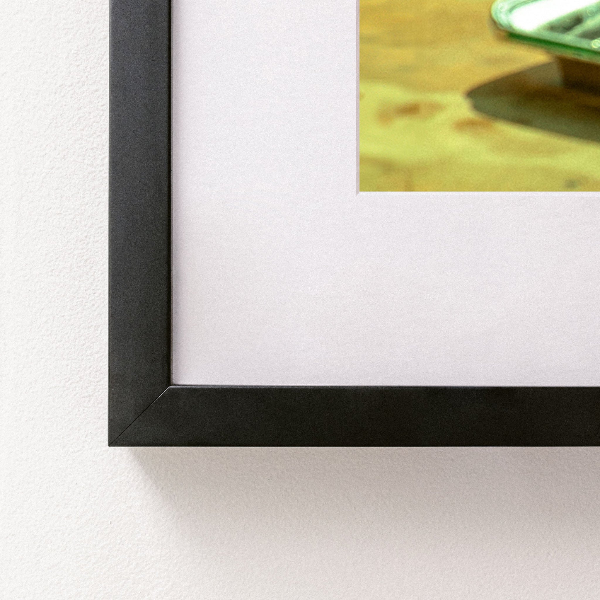 black~Medium