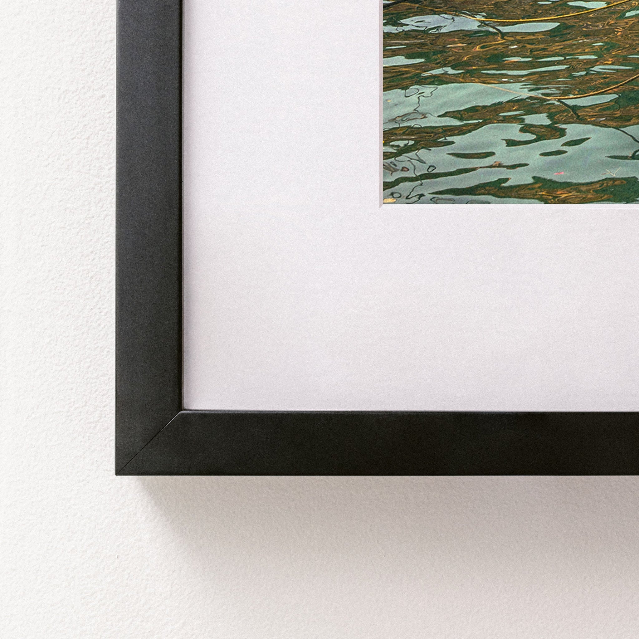 black~Medium