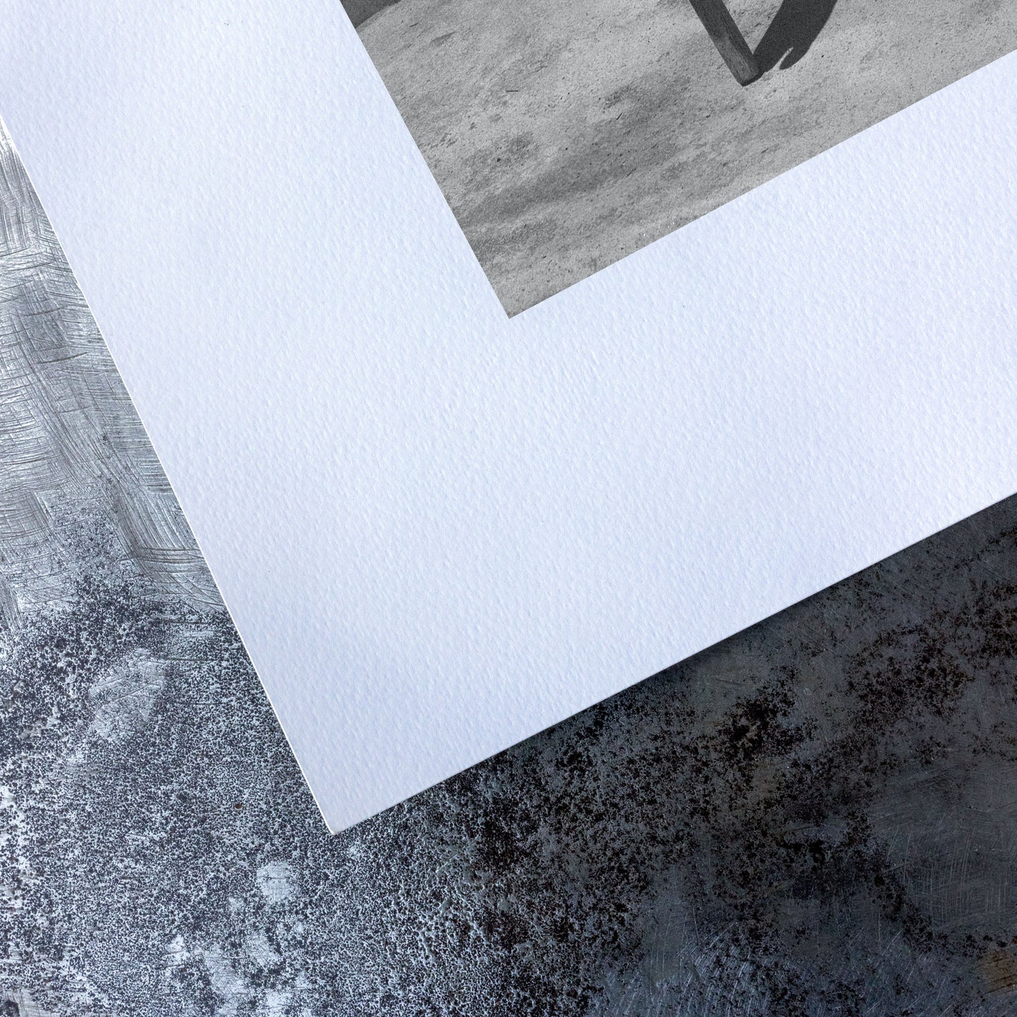 no frame~Executive
