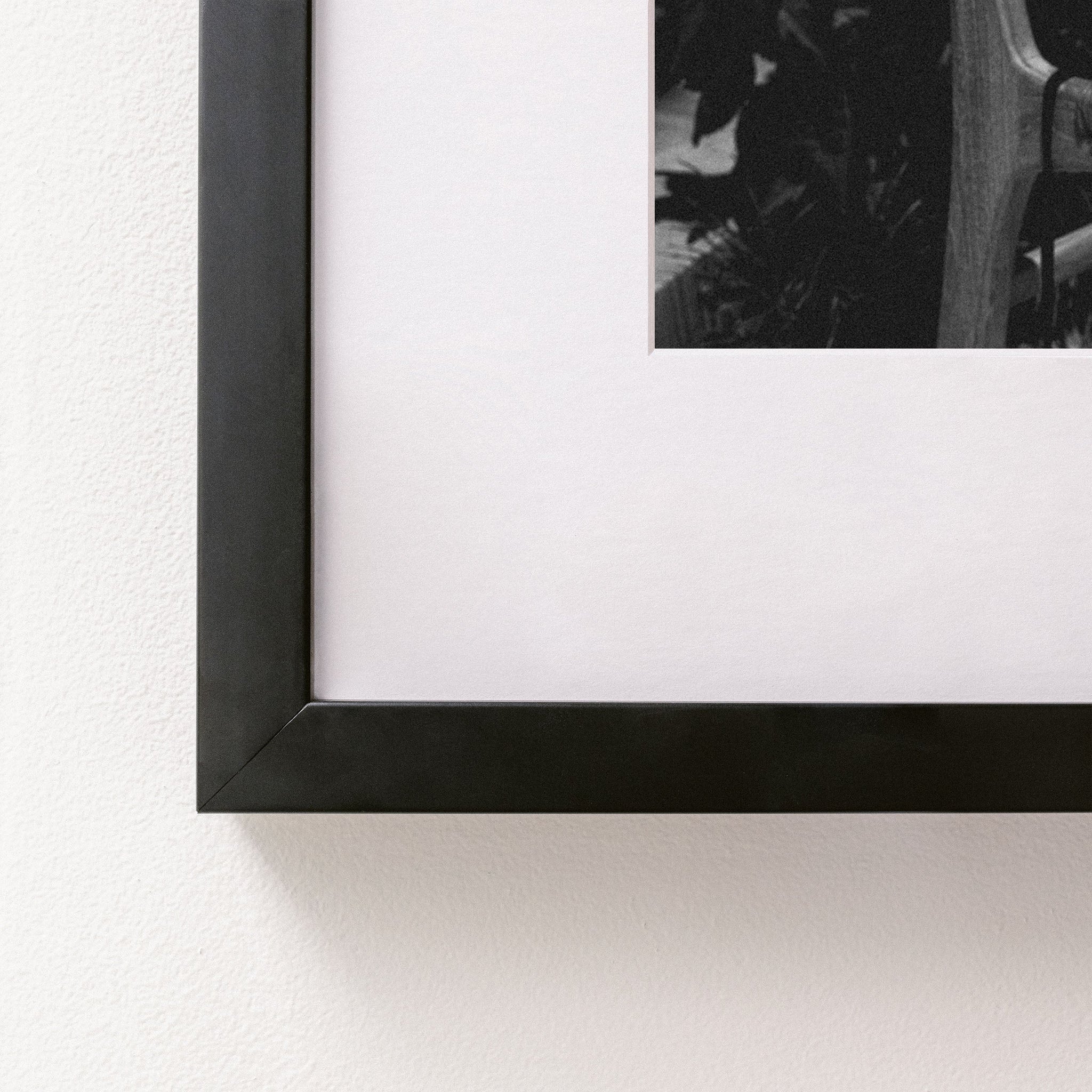 black~Medium