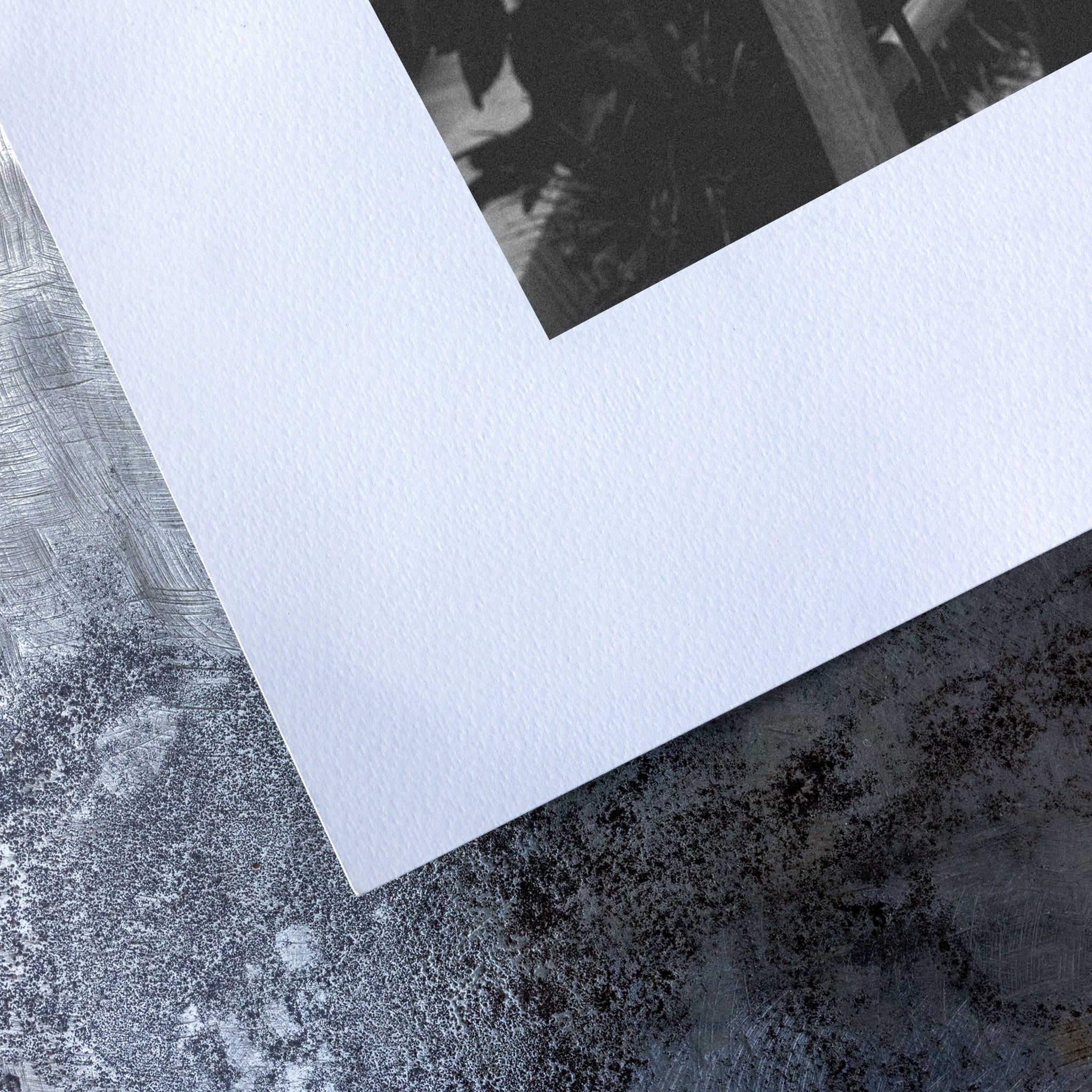 no frame~Medium