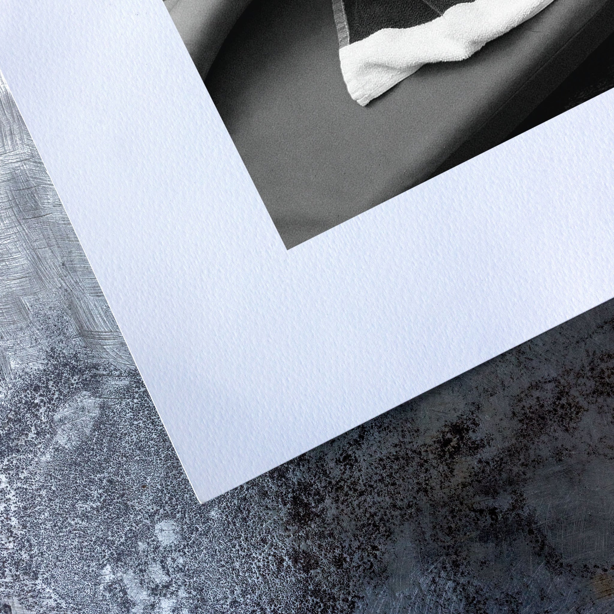 no frame~Medium