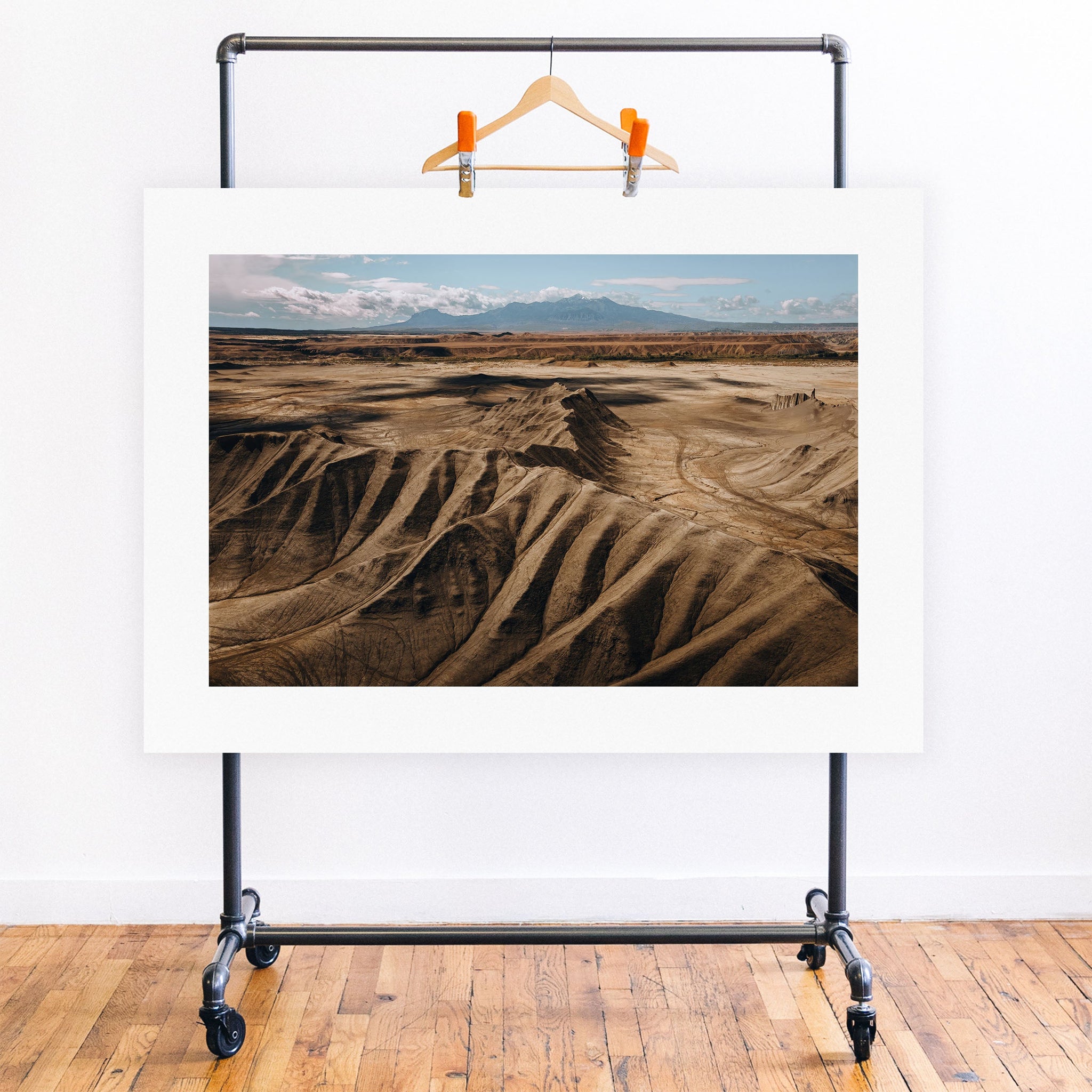 no frame~Executive