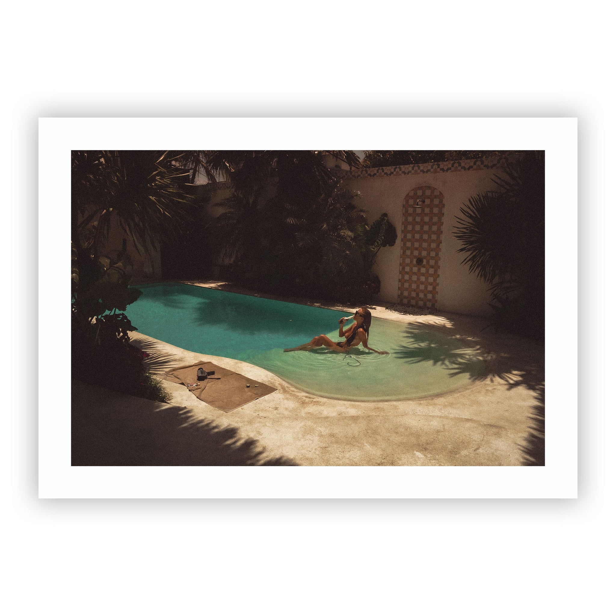 no frame~Executive