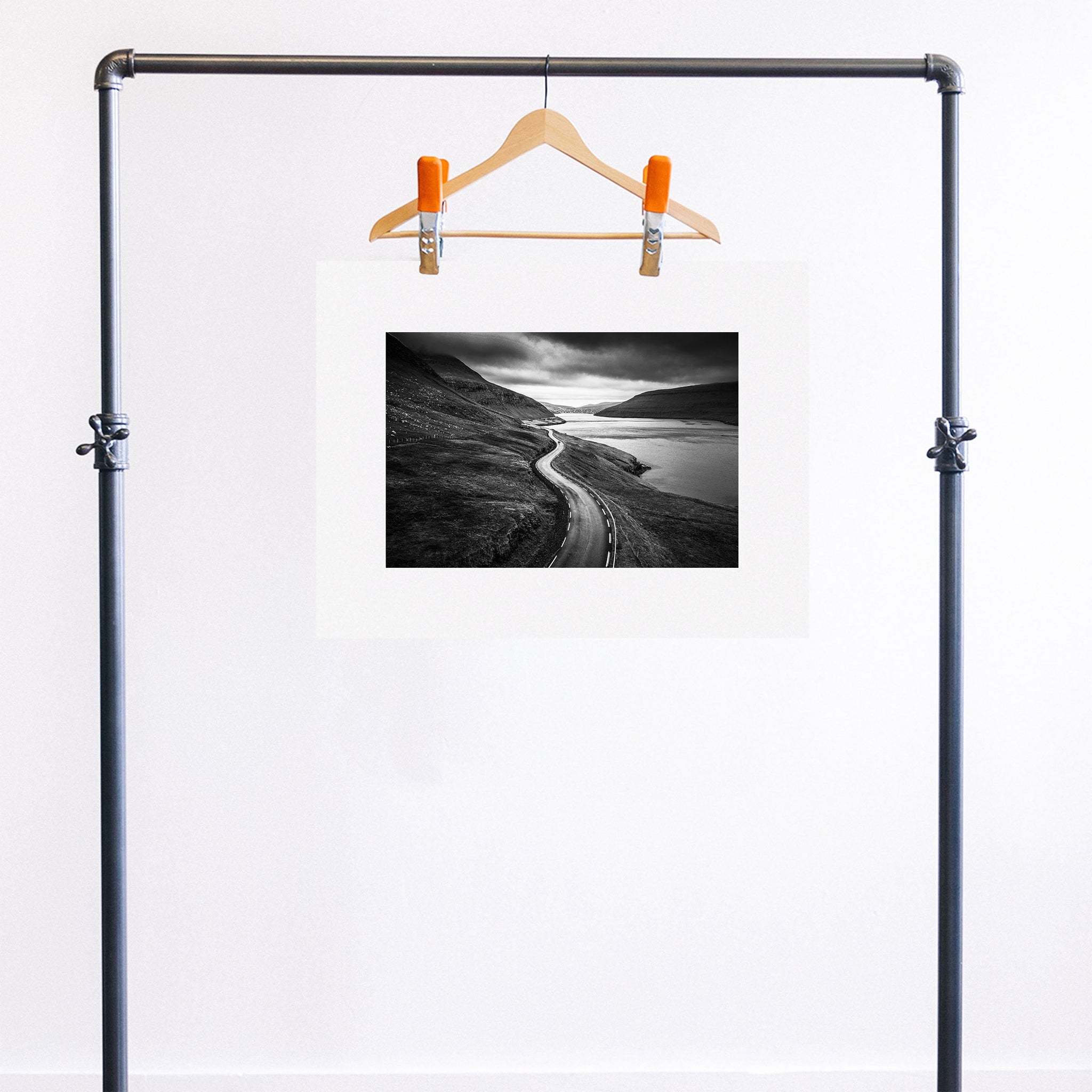 no frame~Medium