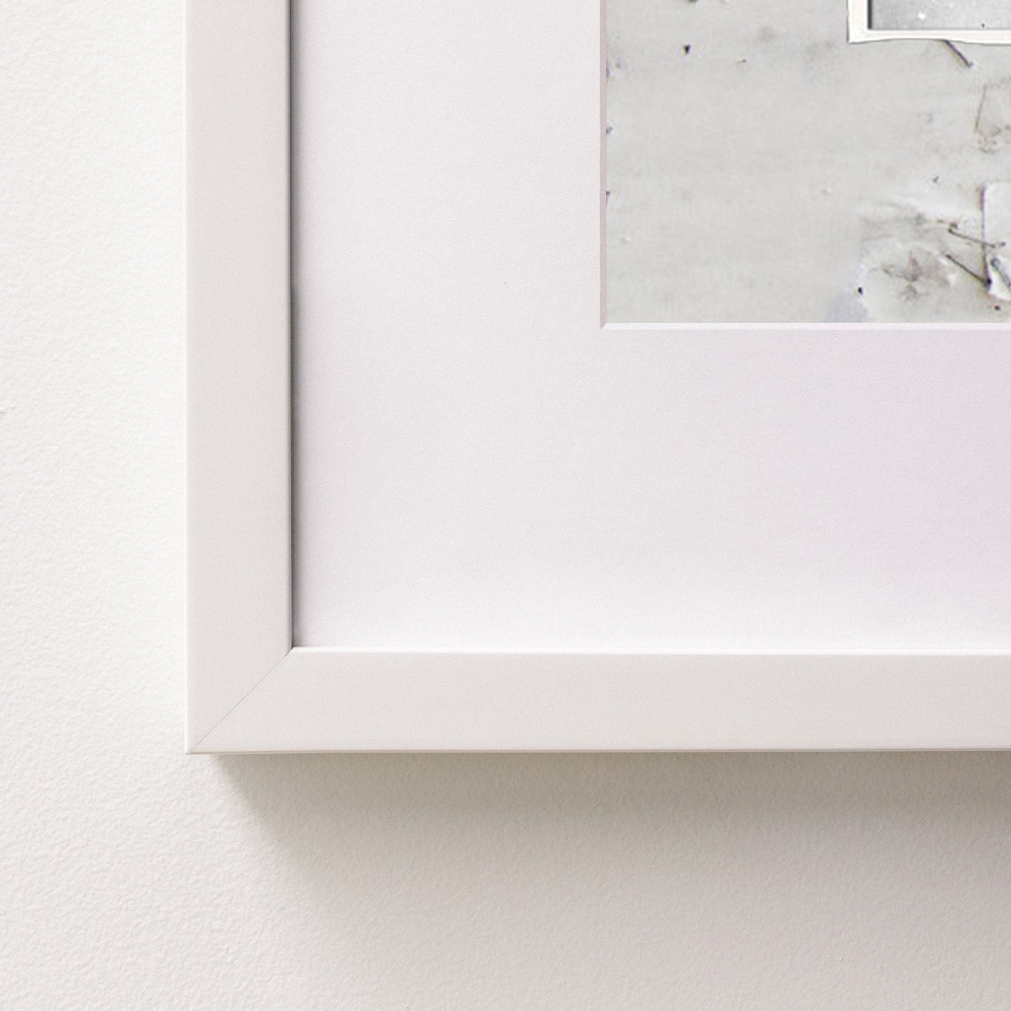 white~Medium